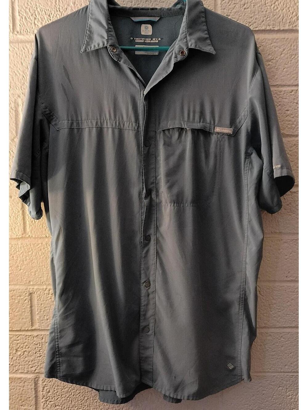 Columbia Sz L Omni Wick Lightweight Blue Vented Snap Front Fishing Shirt